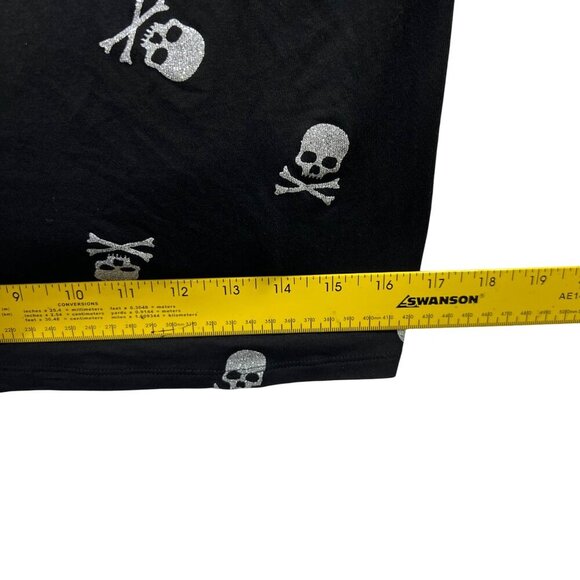 Black Skull Crossbones Knot Front Top Womens L Pocket Tee Goth By No Boundaries - Picture 7 of 11